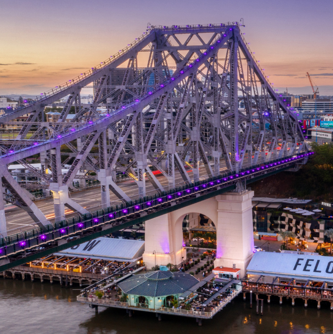 Story Bridge above Howard Smith Wharves